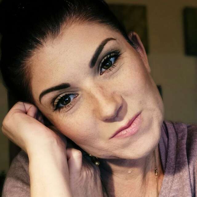 Eva Budgusaim